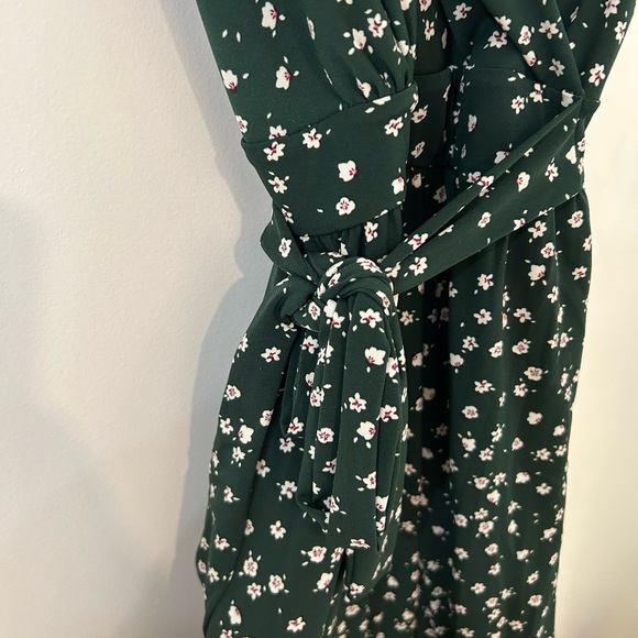 Kaileigh Green Jumpsuit with Tie Waist - Picture 3 of 4